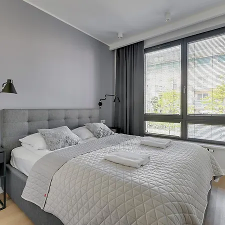 Comfort Okrzei * 索波特